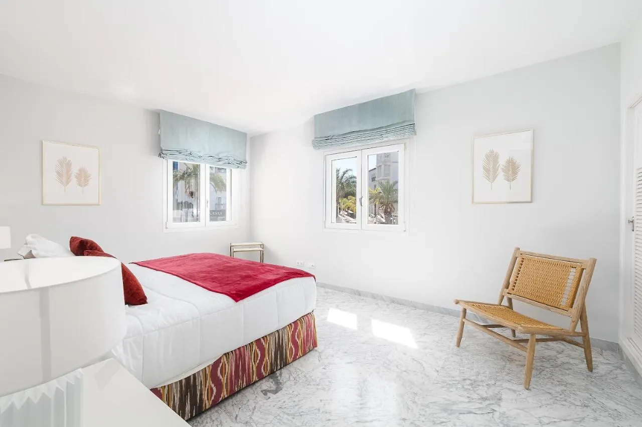 דירות מארבלה Beautiful 2 Bed Playas Del Duque + Parking Rdr294